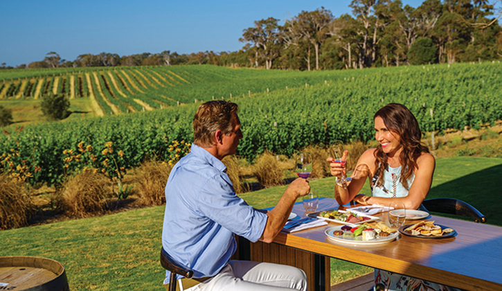 dining at a Port Macquarie winery