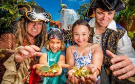 South West Rocks children with pirates