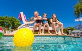 ballarat children at swimming pool
