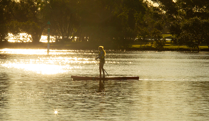 forster tuncurry stand up paddleboarding