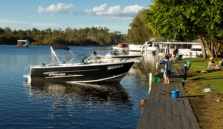forster tuncurry boats