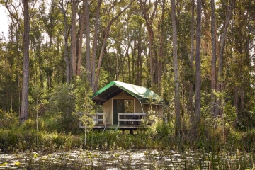 Lagoon Safari Tent - Exterior